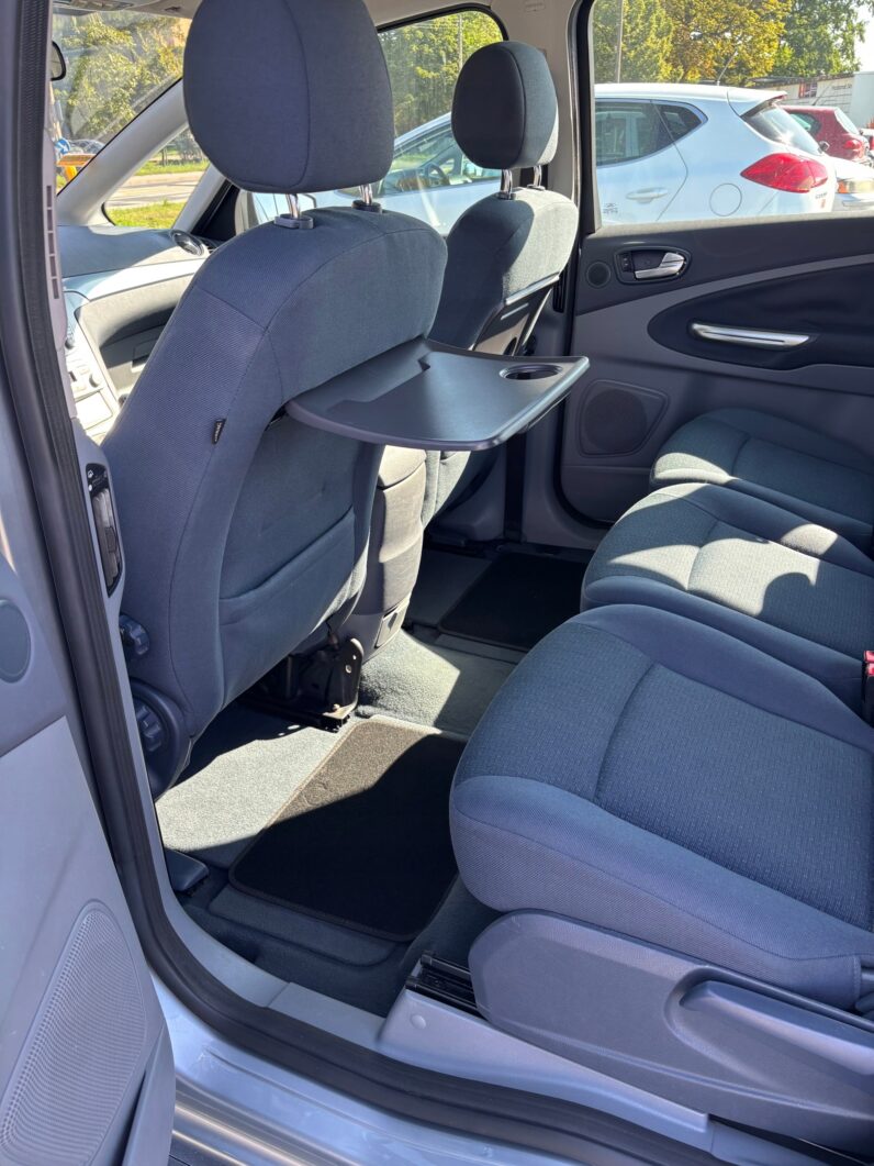 FORD S-MAX 2.0 TDCi 140 KM TITANIUM