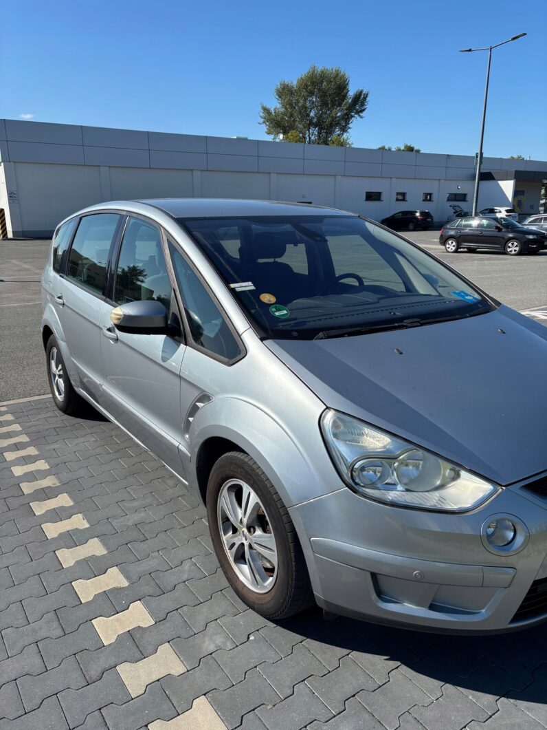FORD S-MAX 2.0 TDCi 140 KM TITANIUM