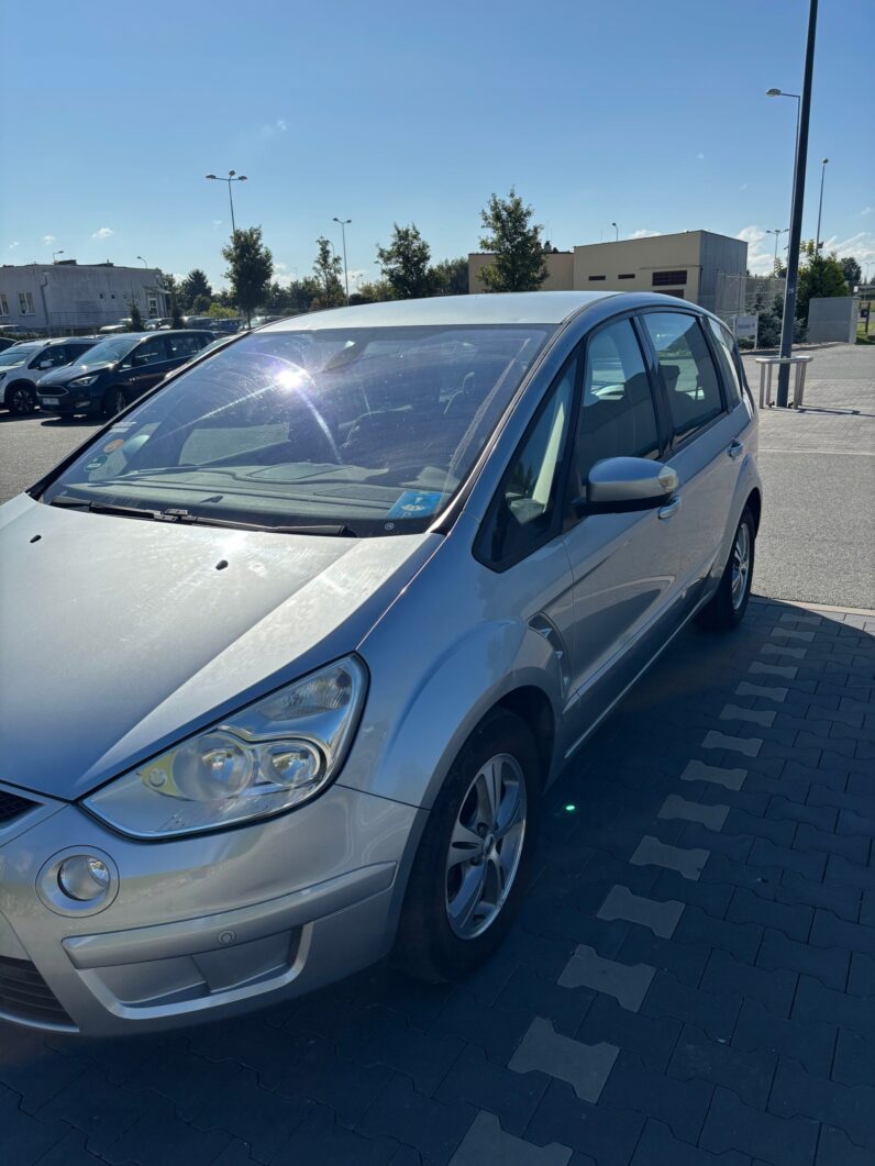FORD S-MAX 2.0 TDCi 140 KM TITANIUM